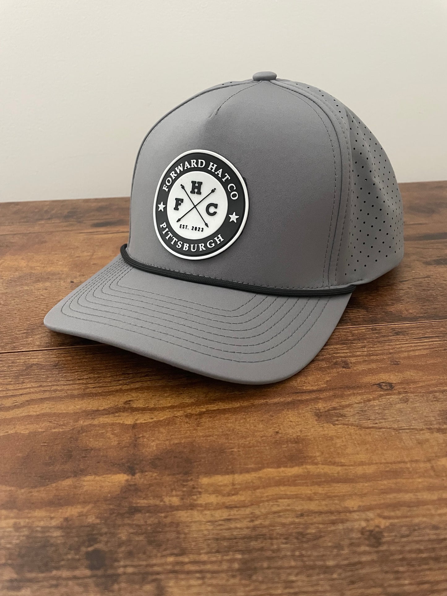 Overstock - Performance Snapback - Grey
